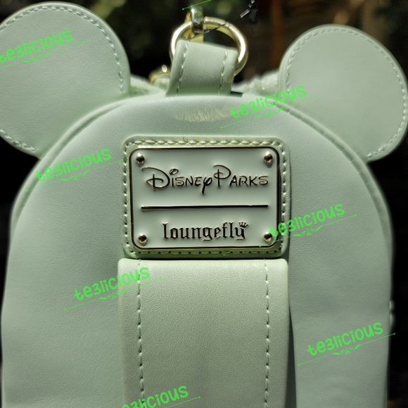 DISNEY LOUNGEFLY MINT (NEO) WRISTLET - Picture 4 of 8